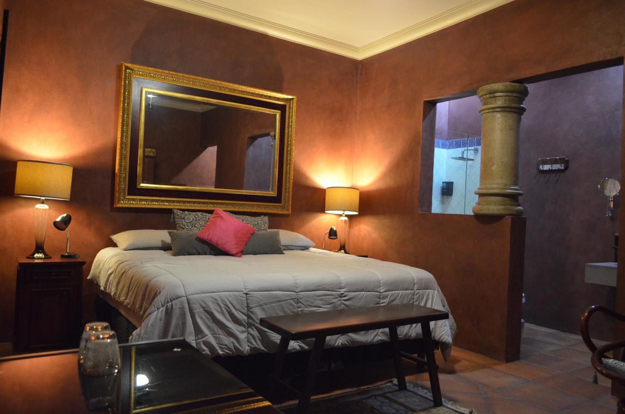 Hotel Art Gallery Casona De Los Milagros โคลิมา ภายนอก รูปภาพ